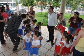 Foto - FORMATURA DAS ESCOLAS MUNICIPAIS LUIZA SOLDERA E TERESINHA VILLA GOBBO