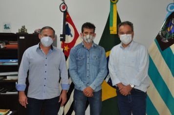 DEPUTADO FEDERAL SAMUEL MOREIRA VISITA TAGUAÍ