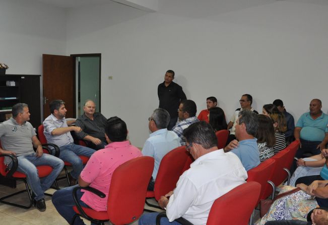 DEPUTADO ESTADUAL FERNANDO CURY VISITA TAGUAÍ